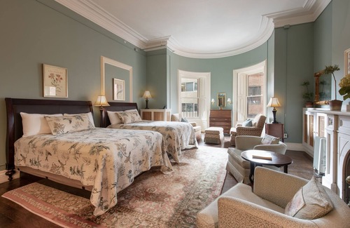 Back Bay East Bed & Breakfast | The College Club of Boston
