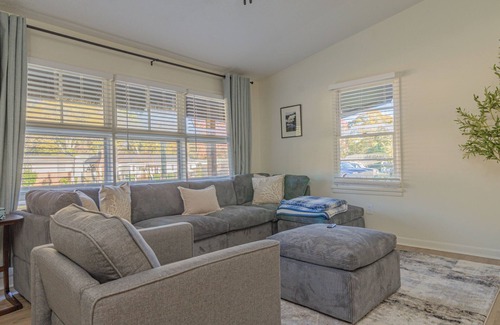 Columbus House | The Columbus Collective 4Bed with games