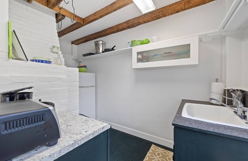 Rogers Cottage | The Cottage at Golden Hill Farm