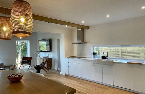 Amlwch Cottage | The Cottage at The Pines, Bull Bay.