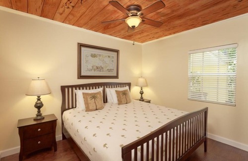 Flamingo Parks House | The Cottage Casita With Bikes & Private Pool! Home