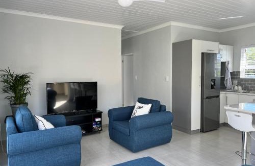 Port Owen House | The Cottage on Lolan