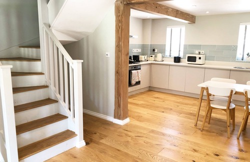 Appledram Cottage | The Cottages at Crouchers Orchards