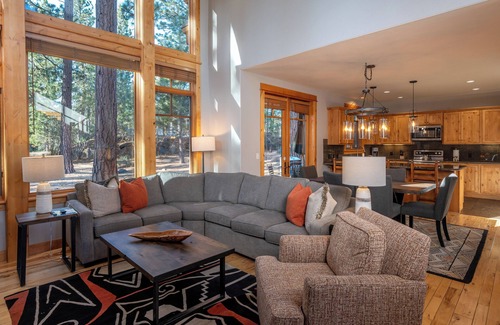 Truckee Cottage | The Cottages at Old Greenwood