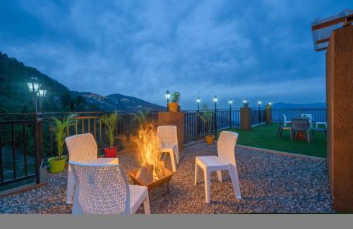 Dharampur Apartment | The Countryside Retreat I Vacations I Conference I MICE I Family Events I Open Air Terrace I Sky Bonfire I Charvi Retreat by Exotic Stays