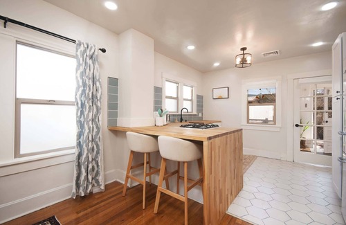 Downtown Albuquerque House | The Coziest Cactus - Downtown - Cute 2bd