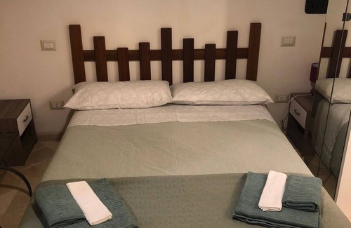 Sasso Barisano House | The Crawler's Nest House