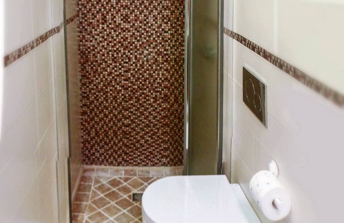 Sasso Barisano House | The Crawler's Nest House