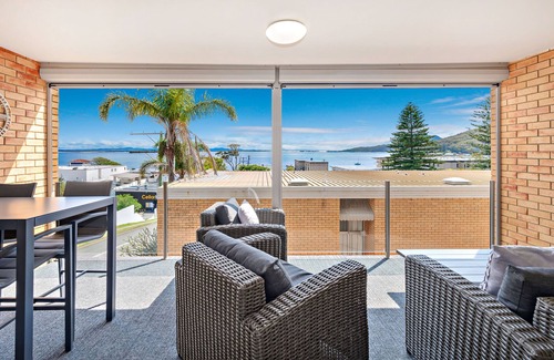 Port Stephens Council Apartment | The Crest Shoal Bay - Prime Location Amazing Views