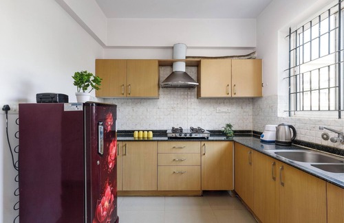 Pulikeshi Nagar Apartment | The Crimson Cove