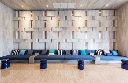 Buriram Hotel | The Crystal Hotel Buriram