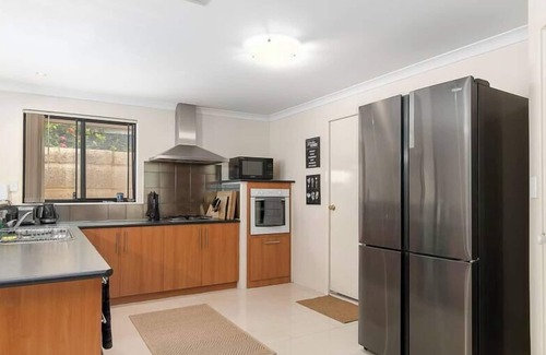 Wannanup House | The Cut "Oasis" Just Relax and Chill