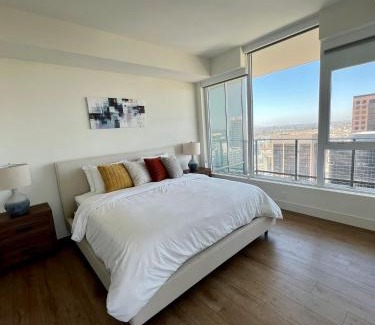 Civic Core Apartment | The Daisy-Highrise 2BR Marina View,Pool,Jacuzzi,Gym&Parking