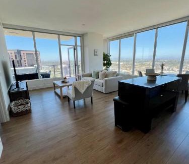 Civic Core Apartment | The Daisy-Highrise 2BR Marina View,Pool,Jacuzzi,Gym&Parking