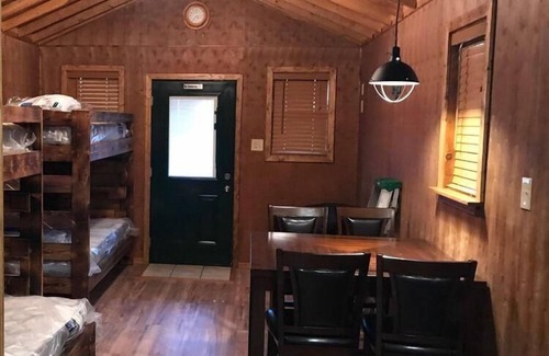 Delacroix Hotel | The Delacroix Lodge