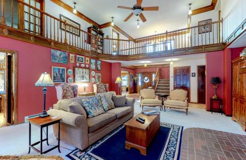 South Fork House | The Dragonfly Main House