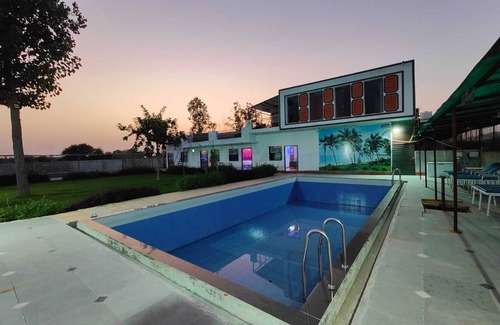 Noida Villa | The Dreamland Resort By GRB