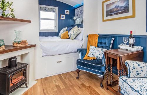 The Hebrides House | The Drift Shepherd's Hut - Ukc6878