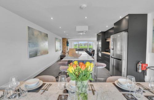 Bamburgh House | The Duke - North East Escapes