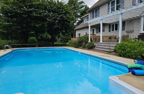 Grasonville House | The Eagles Nest