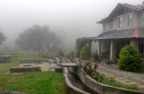 Palampur House | The Earth House