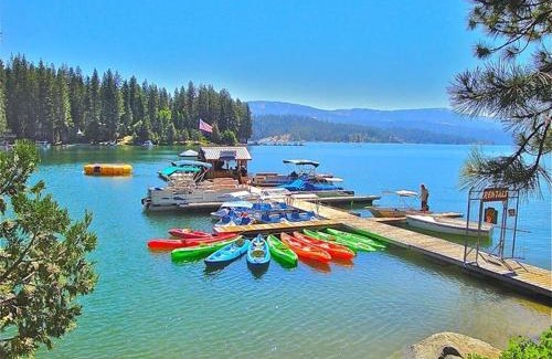 Shaver Lake House | The Elderberry Retreat - It's A Dream Location!