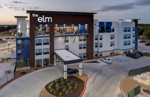 Little Elm Hotel | The Elm, a Ramada by Wyndham