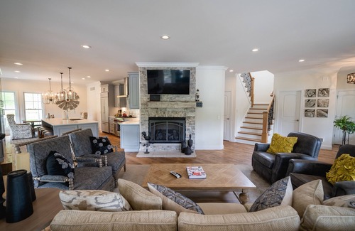 Augusta House | The Estate at Sunflower Hill Farm