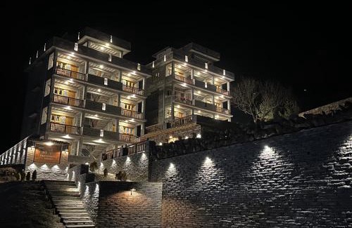 Mustang Resort | The face resort