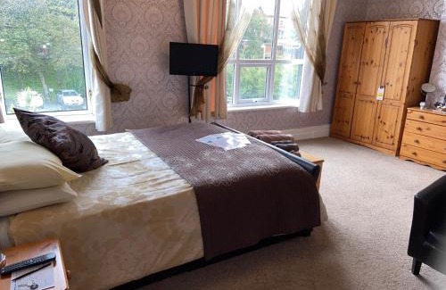 Lytham St. Anne's Bed & Breakfast | The Fairmile