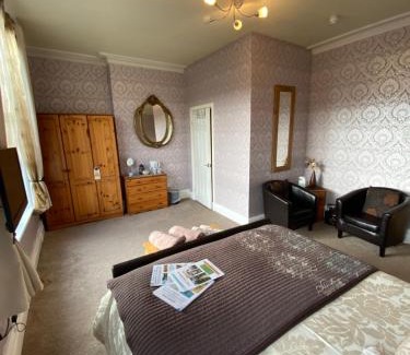 Lytham St. Anne's Bed & Breakfast | The Fairmile