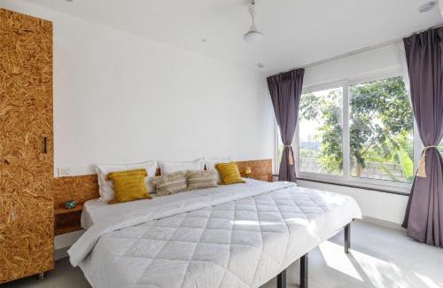 Bhongir Villa | The Farmstays EGFPool4BHKGardenACWi-Fi