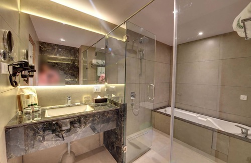 Bhiwandi Hotel | The Fern Residency Bhiwandi-Pimplas