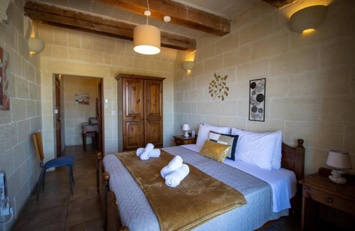 Xaghra Other | The Figolla Farmhouse