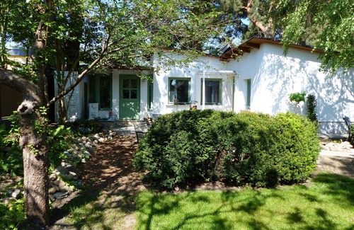 Rahnsdorf House | the fine arbor-a whole house with garden between forest and lake