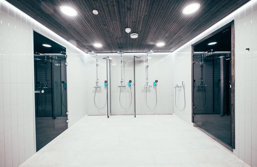 Keskinen District Hotel | The Folks Hotel Konepaja