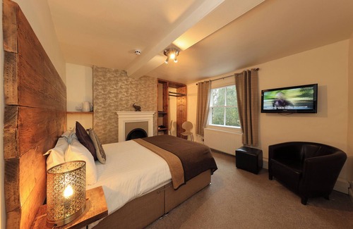 Edwinstowe Hotel | The Forest Lodge