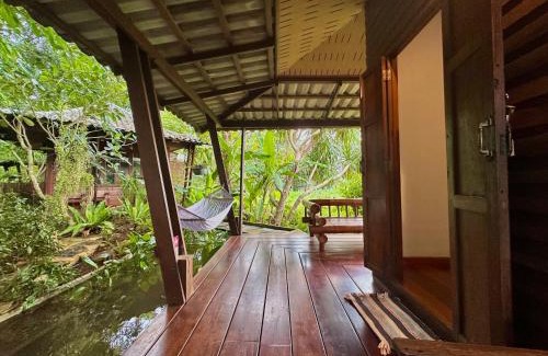 Mu Si Cabin | The Frog Khaoyai Resort เดอะฟร็อกเขาใหญ่ รีสอร์ท