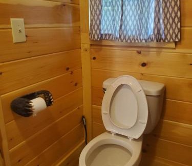 Genoa Ski Chalet | The Frontier - An Amish Built Deluxe Cabin