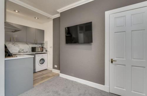 Alexandria Apartment | The Garden Flat, Loch Lomond