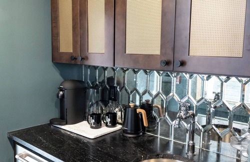 Old City Hotel | The Gas Lamp Hotel