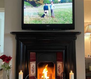 Enniskillen House | The Gate-Lodge at Levally House