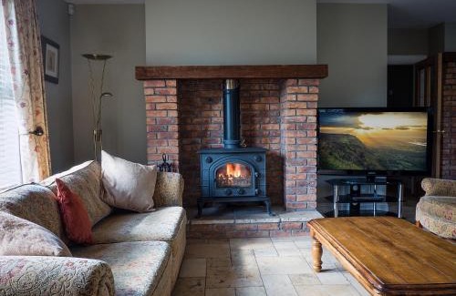 Enniskillen Villa | The Gatehouse at Mullans Bay