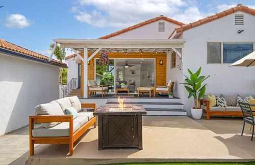 Loma Portal Apartment | The Gathering Place | Family Spot | Best Location