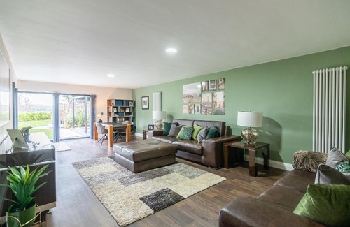 Birkenhead House | The Golf House