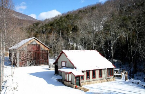 Lexington House | The Granary at Owl Moon Farm