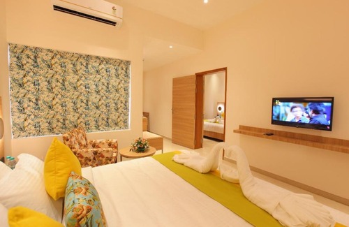 Onamthuruth Hotel | THE GRAND AMBASSADOR HOTEL