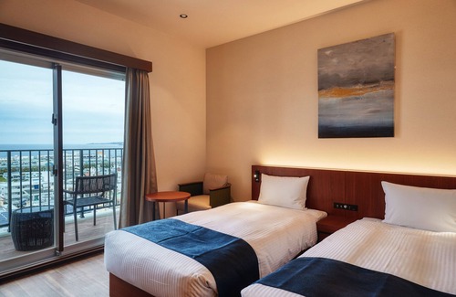 Ginowan Hotel | The Grand Hotel Ginowan