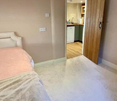 Royal Tunbridge Wells Apartment | The Grannery