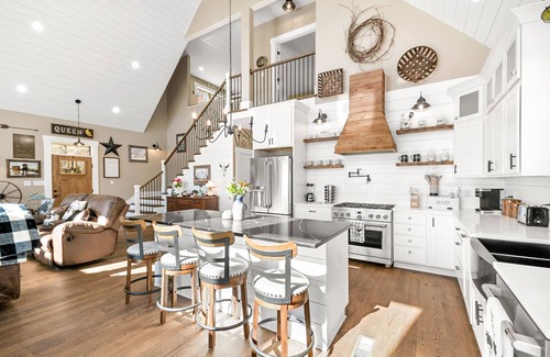 Smithsburg Cabin | The Great Escape Lodge - Lovely Catoctin Mountain Views